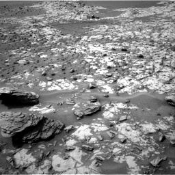 Nasa's Mars rover Curiosity acquired this image using its Right Navigation Camera on Sol 862, at drive 2588, site number 44