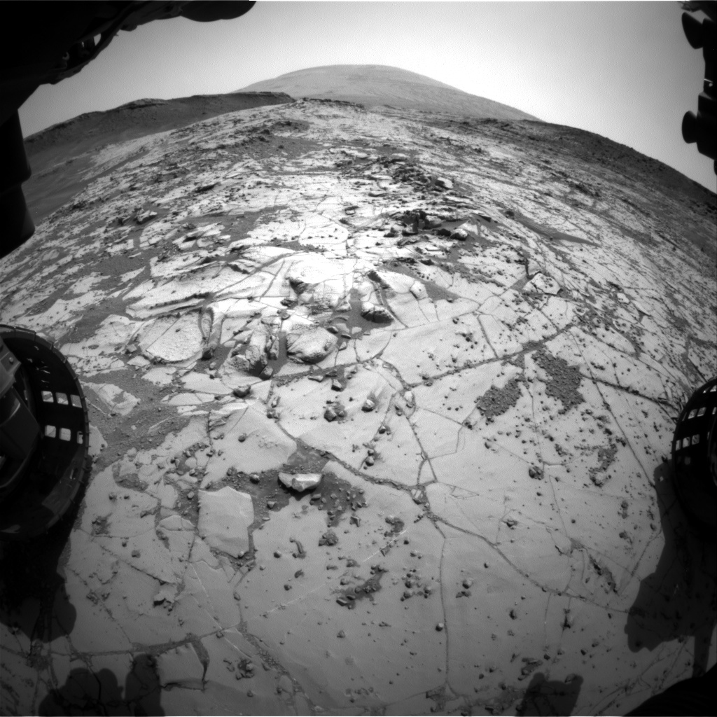 Nasa's Mars rover Curiosity acquired this image using its Front Hazard Avoidance Camera (Front Hazcam) on Sol 865, at drive 0, site number 45