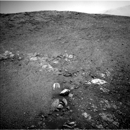 Nasa's Mars rover Curiosity acquired this image using its Left Navigation Camera on Sol 2475, at drive 2372, site number 76