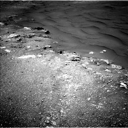 Nasa's Mars rover Curiosity acquired this image using its Left Navigation Camera on Sol 2475, at drive 2426, site number 76