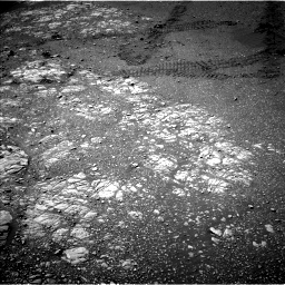 Nasa's Mars rover Curiosity acquired this image using its Left Navigation Camera on Sol 2475, at drive 2522, site number 76