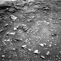 Nasa's Mars rover Curiosity acquired this image using its Left Navigation Camera on Sol 2475, at drive 2582, site number 76