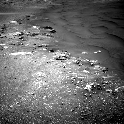 Nasa's Mars rover Curiosity acquired this image using its Right Navigation Camera on Sol 2475, at drive 2432, site number 76