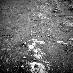 Nasa's Mars rover Curiosity acquired this image using its Left Navigation Camera on Sol 2480, at drive 2864, site number 76