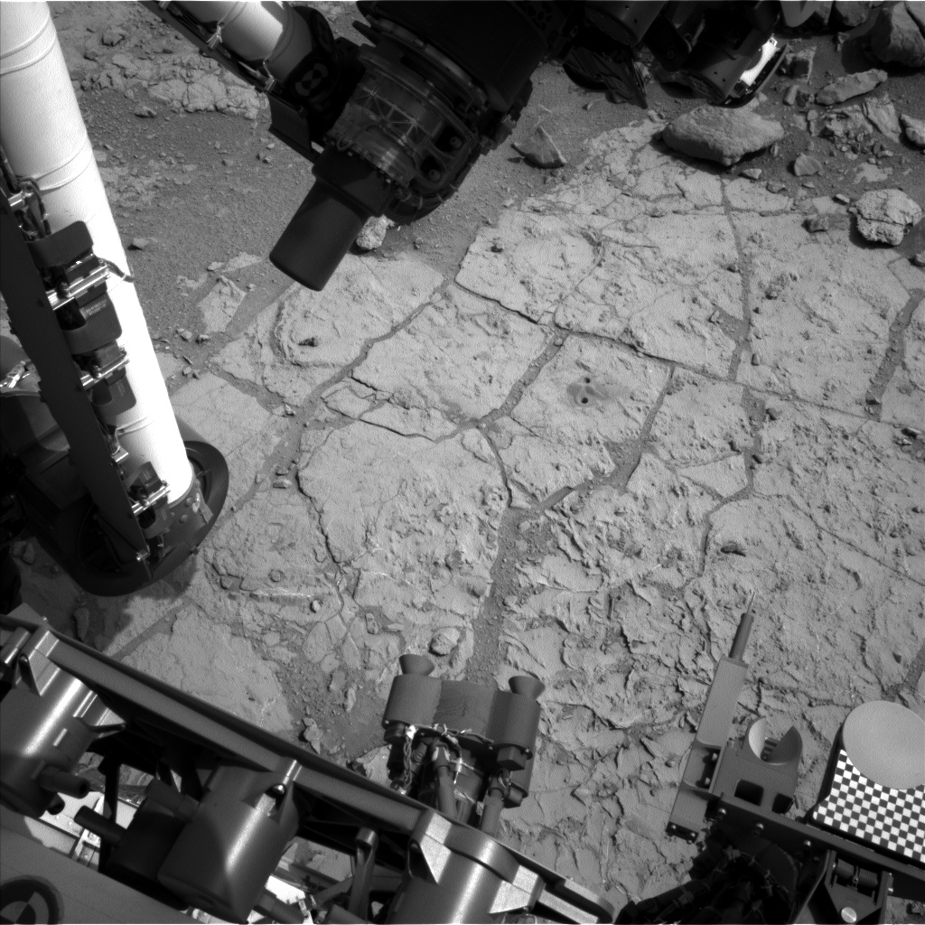 Nasa's Mars rover Curiosity acquired this image using its Left Navigation Camera on Sol 262, at drive 0, site number 6