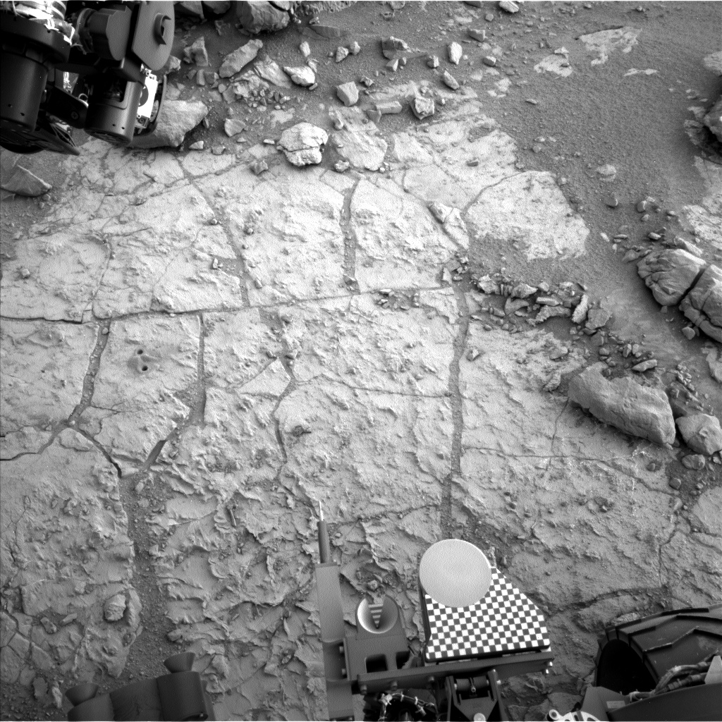 Nasa's Mars rover Curiosity acquired this image using its Left Navigation Camera on Sol 268, at drive 0, site number 6