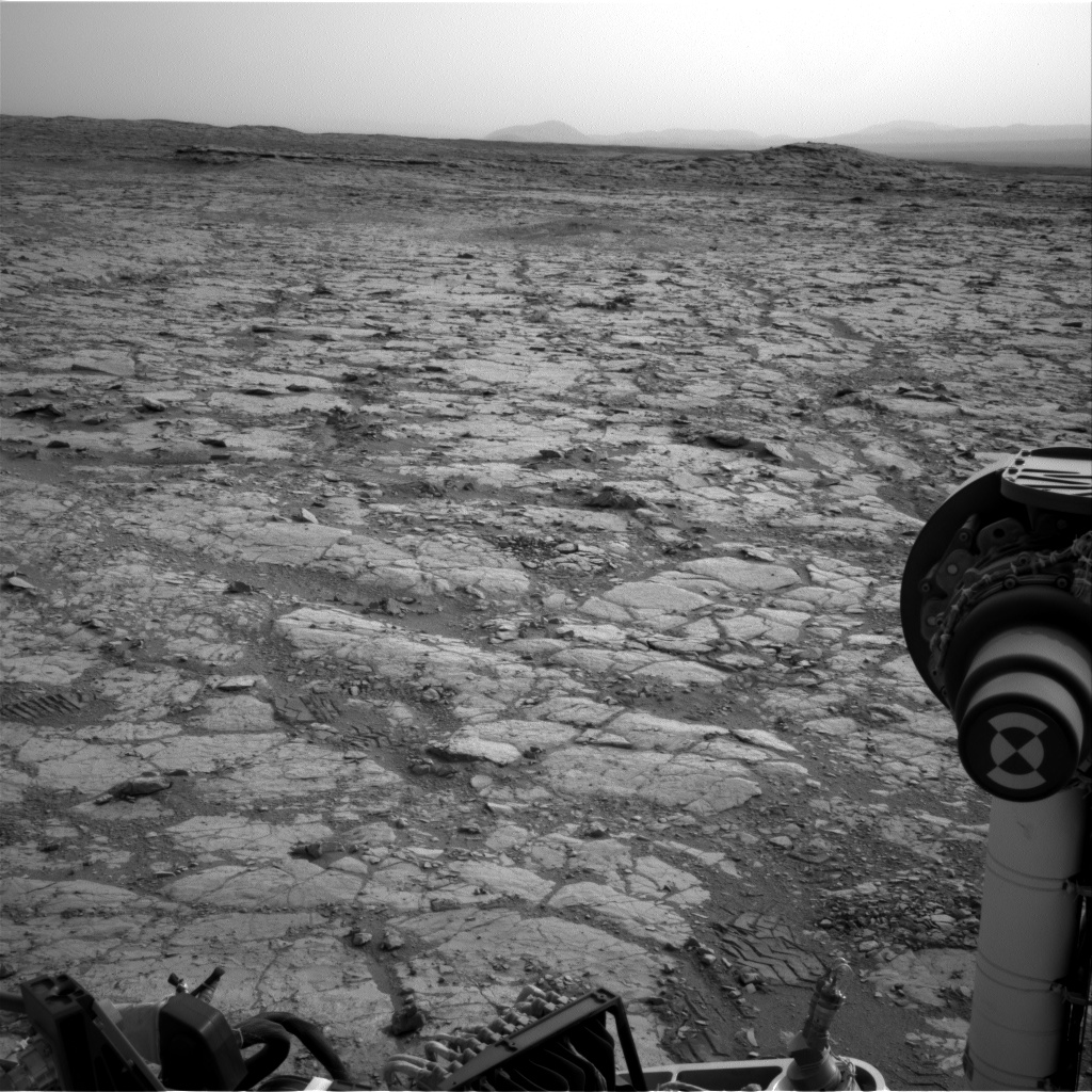 Nasa's Mars rover Curiosity acquired this image using its Right Navigation Camera on Sol 270, at drive 0, site number 6