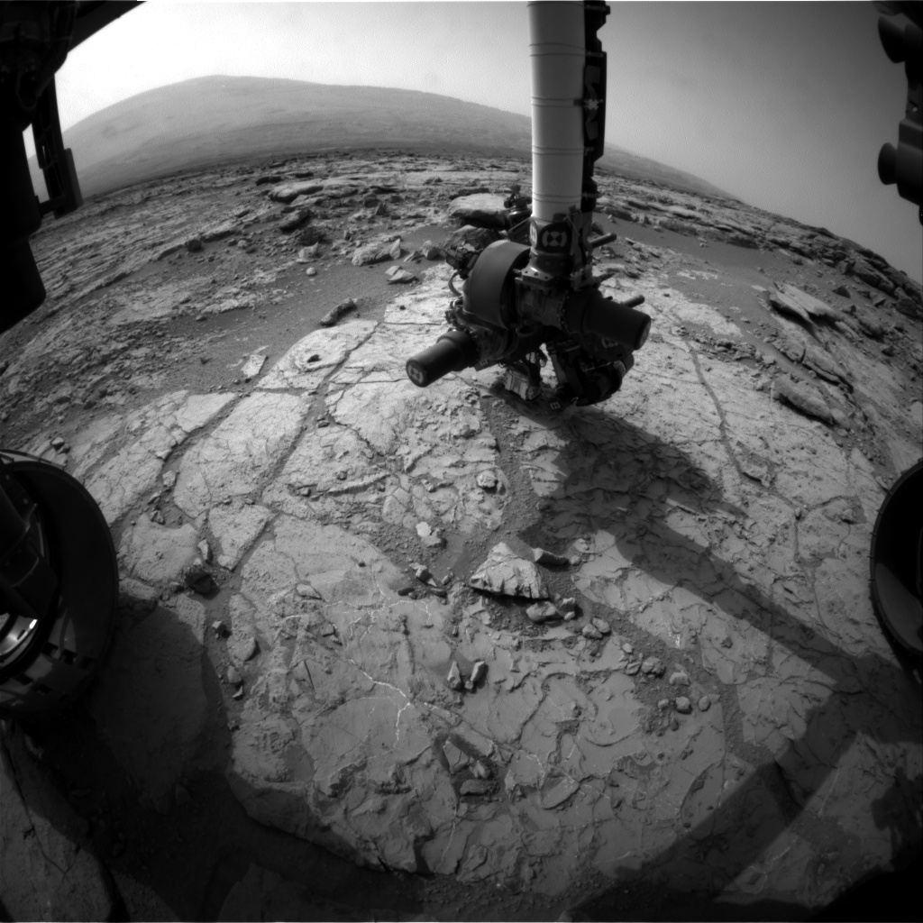Nasa's Mars rover Curiosity acquired this image using its Front Hazard Avoidance Camera (Front Hazcam) on Sol 272, at drive 0, site number 6