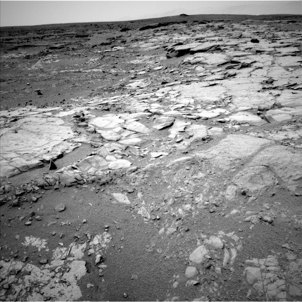 Nasa's Mars rover Curiosity acquired this image using its Left Navigation Camera on Sol 272, at drive 12, site number 6
