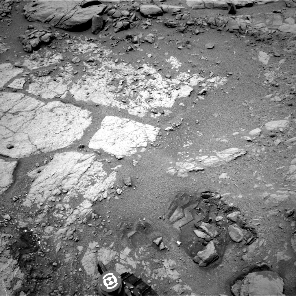 Nasa's Mars rover Curiosity acquired this image using its Right Navigation Camera on Sol 272, at drive 18, site number 6