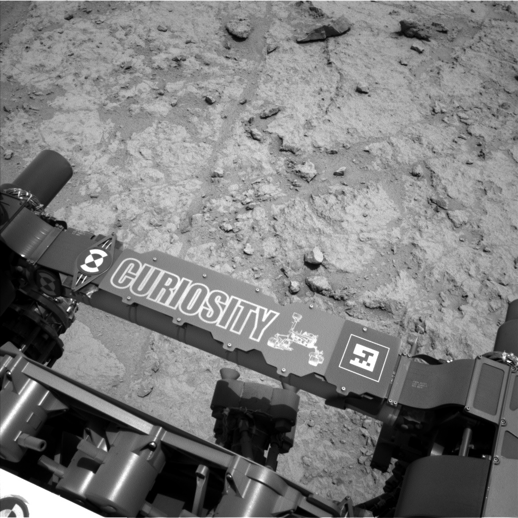 Nasa's Mars rover Curiosity acquired this image using its Left Navigation Camera on Sol 307, at drive 560, site number 6