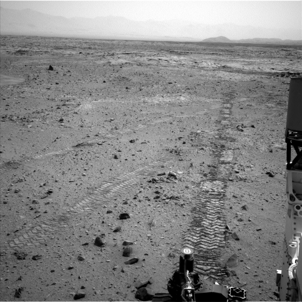 Nasa's Mars rover Curiosity acquired this image using its Left Navigation Camera on Sol 330, at drive 270, site number 7