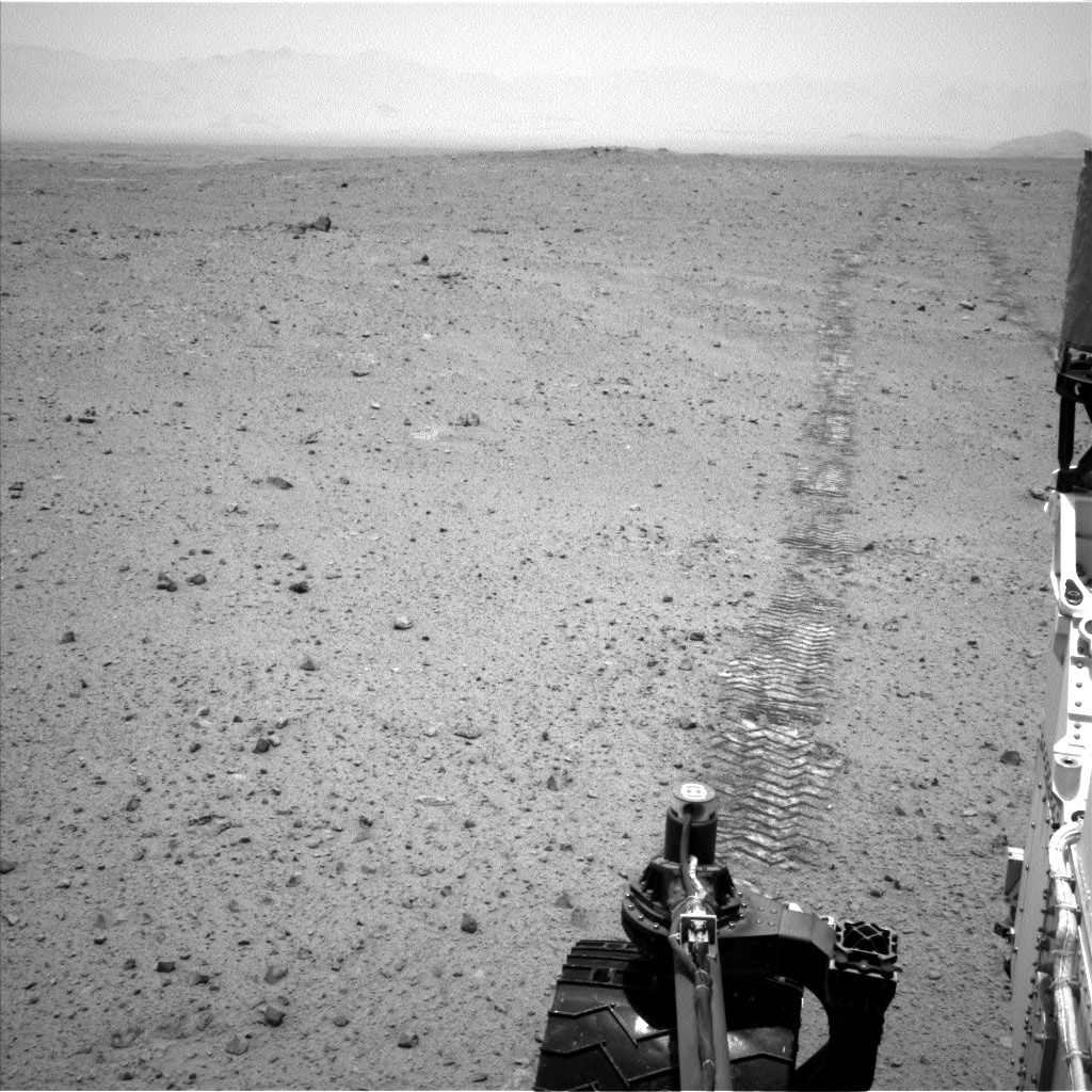 Nasa's Mars rover Curiosity acquired this image using its Left Navigation Camera on Sol 346, at drive 288, site number 10