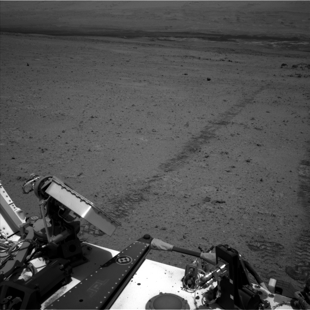 Nasa's Mars rover Curiosity acquired this image using its Left Navigation Camera on Sol 354, at drive 522, site number 11