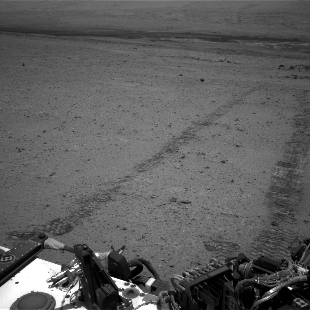 Nasa's Mars rover Curiosity acquired this image using its Right Navigation Camera on Sol 354, at drive 522, site number 11