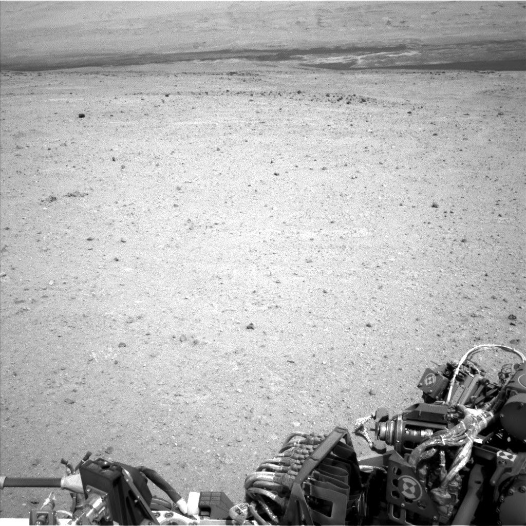 Nasa's Mars rover Curiosity acquired this image using its Left Navigation Camera on Sol 363, at drive 560, site number 12