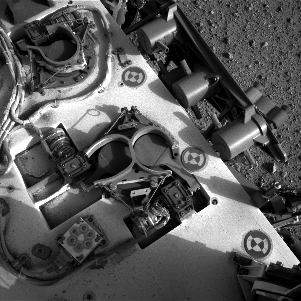 Nasa's Mars rover Curiosity acquired this image using its Left Navigation Camera on Sol 367, at drive 690, site number 12