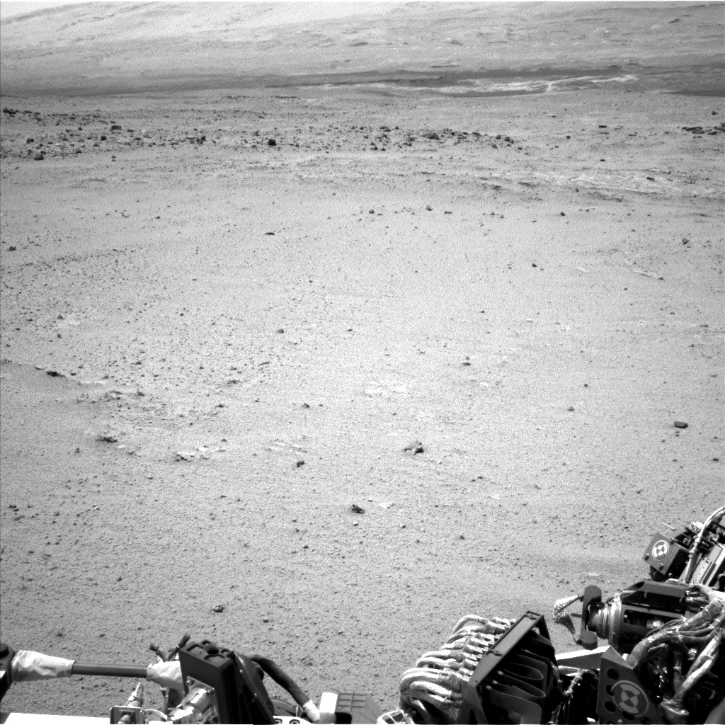 Nasa's Mars rover Curiosity acquired this image using its Left Navigation Camera on Sol 370, at drive 0, site number 13