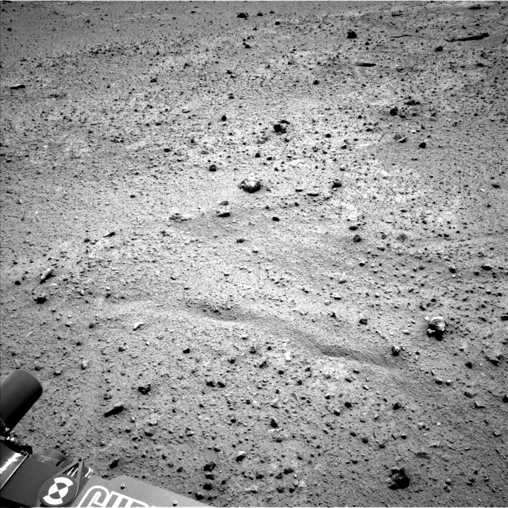 Nasa's Mars rover Curiosity acquired this image using its Left Navigation Camera on Sol 370, at drive 258, site number 13