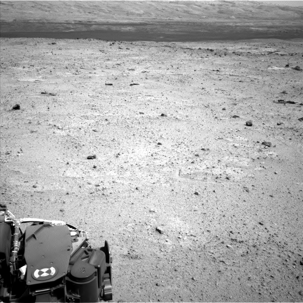 Nasa's Mars rover Curiosity acquired this image using its Left Navigation Camera on Sol 370, at drive 292, site number 13
