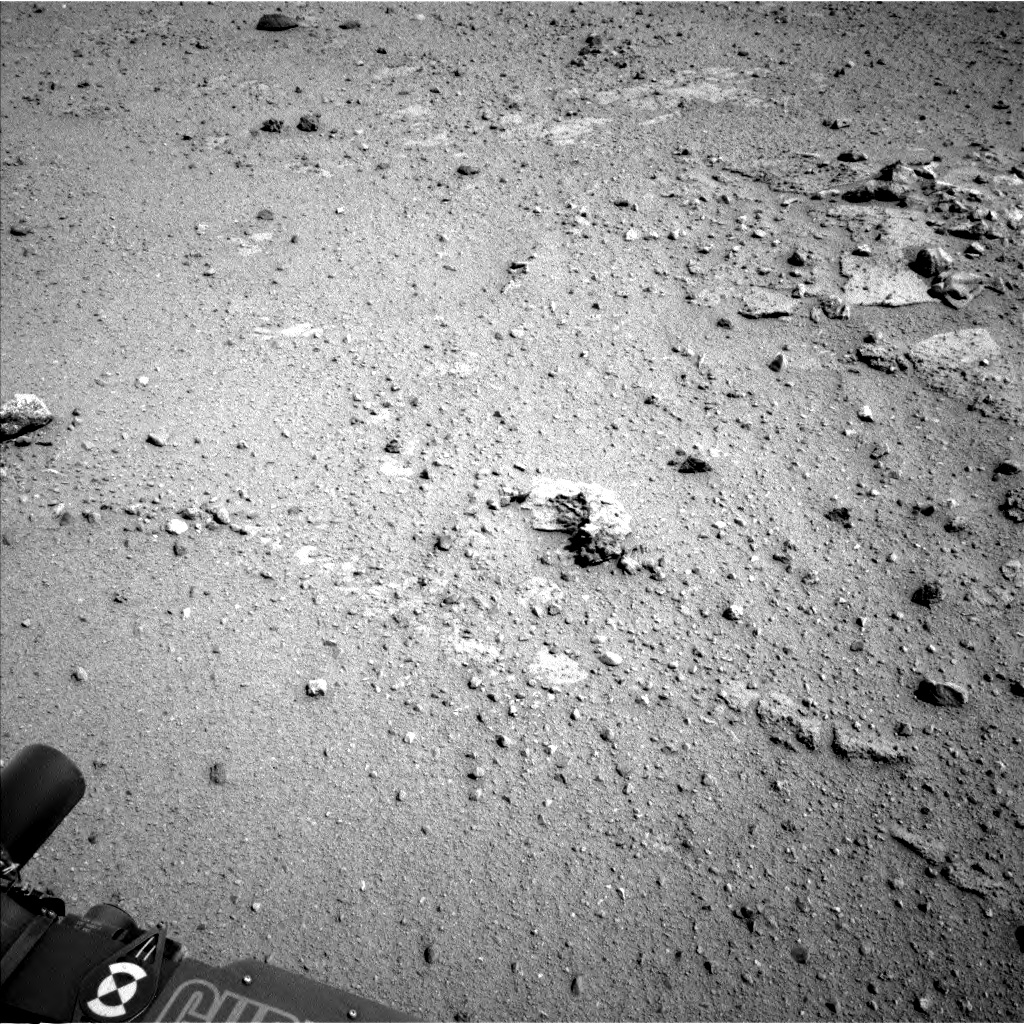Nasa's Mars rover Curiosity acquired this image using its Left Navigation Camera on Sol 371, at drive 940, site number 13