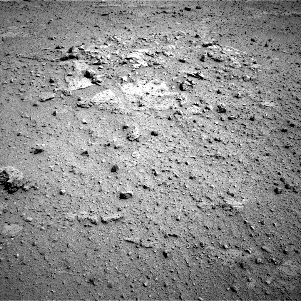 Nasa's Mars rover Curiosity acquired this image using its Left Navigation Camera on Sol 371, at drive 940, site number 13