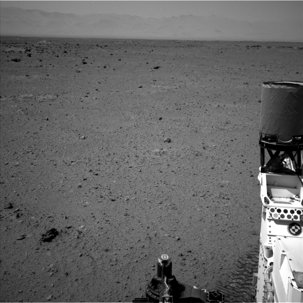 Nasa's Mars rover Curiosity acquired this image using its Left Navigation Camera on Sol 372, at drive 0, site number 14