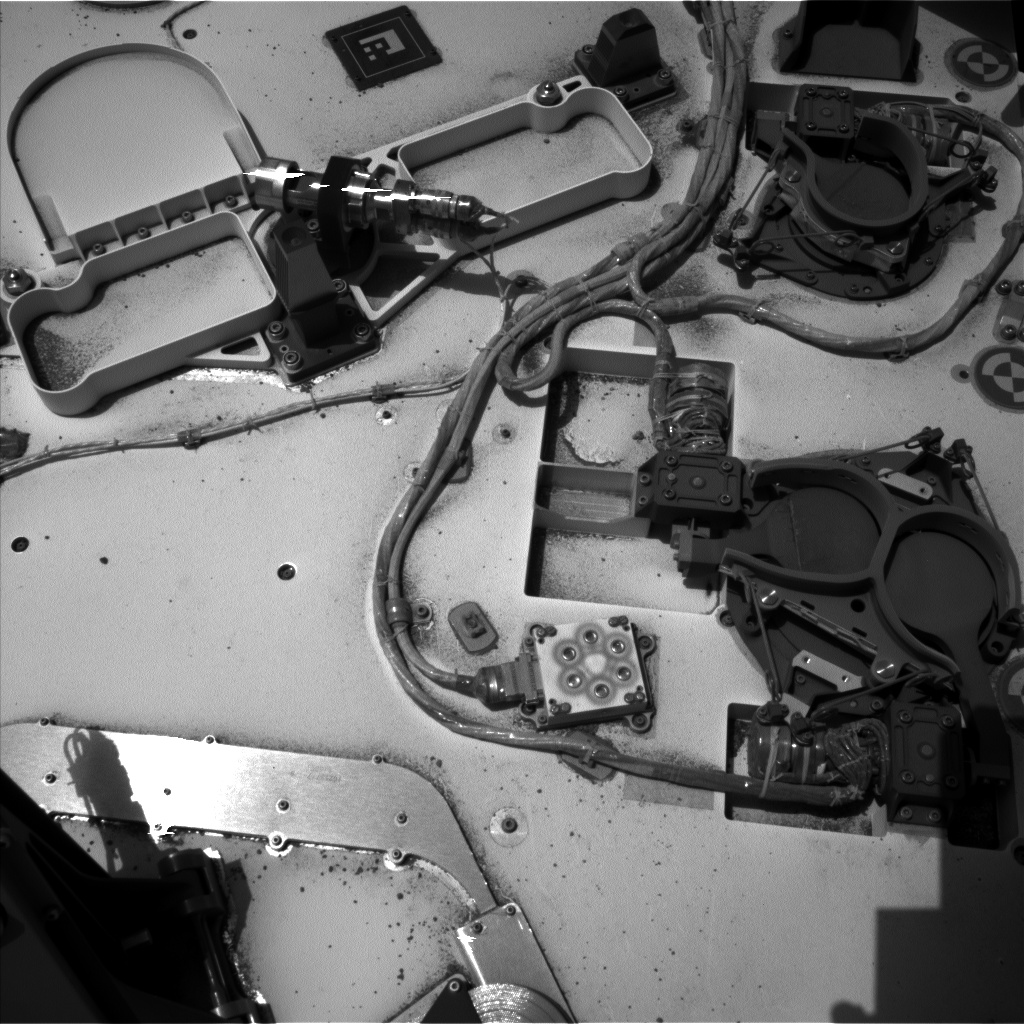 Nasa's Mars rover Curiosity acquired this image using its Left Navigation Camera on Sol 382, at drive 1262, site number 14