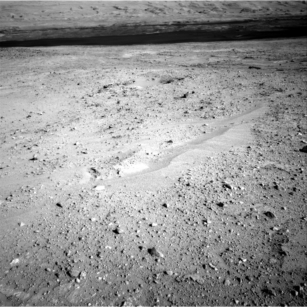 Nasa's Mars rover Curiosity acquired this image using its Right Navigation Camera on Sol 385, at drive 998, site number 15