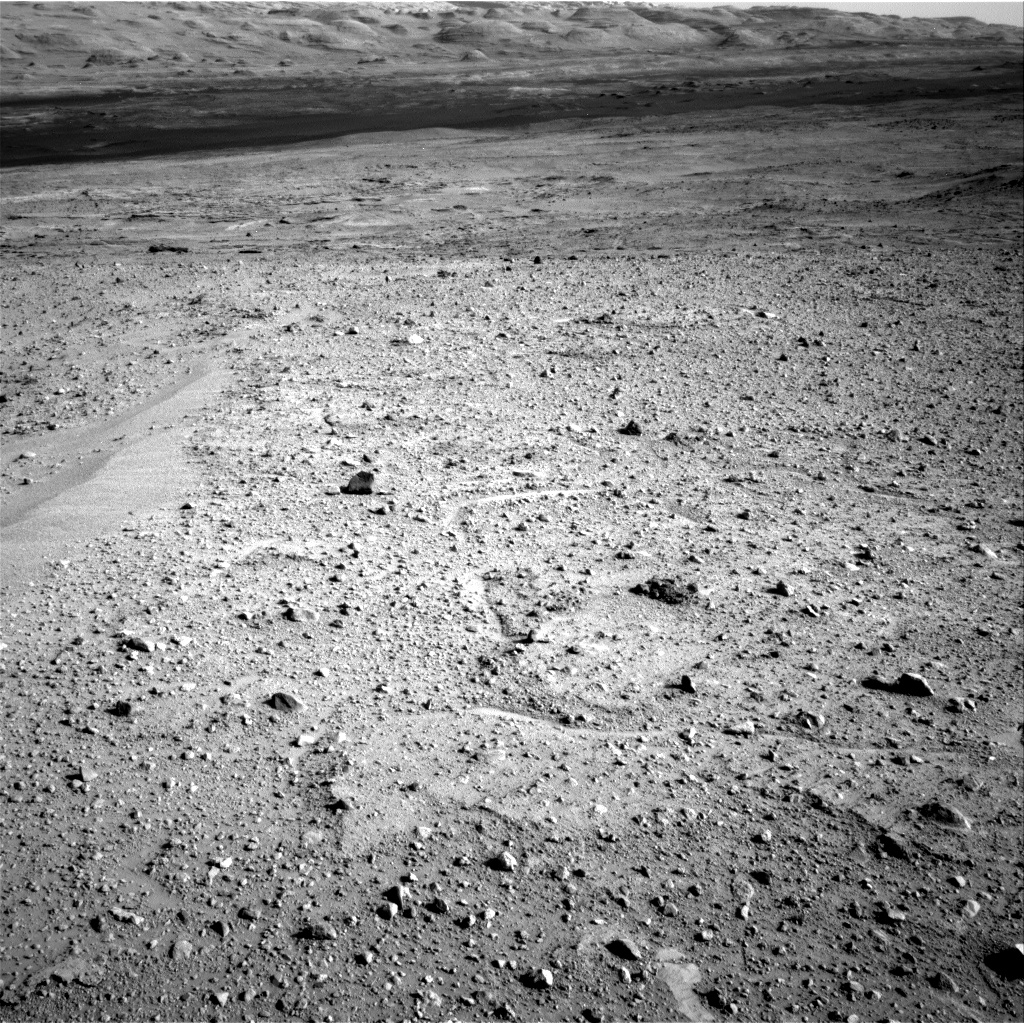Nasa's Mars rover Curiosity acquired this image using its Right Navigation Camera on Sol 385, at drive 998, site number 15