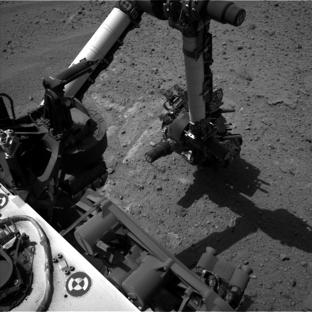 Nasa's Mars rover Curiosity acquired this image using its Left Navigation Camera on Sol 388, at drive 998, site number 15