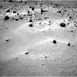 Nasa's Mars rover Curiosity acquired this image using its Left Navigation Camera on Sol 390, at drive 1620, site number 15