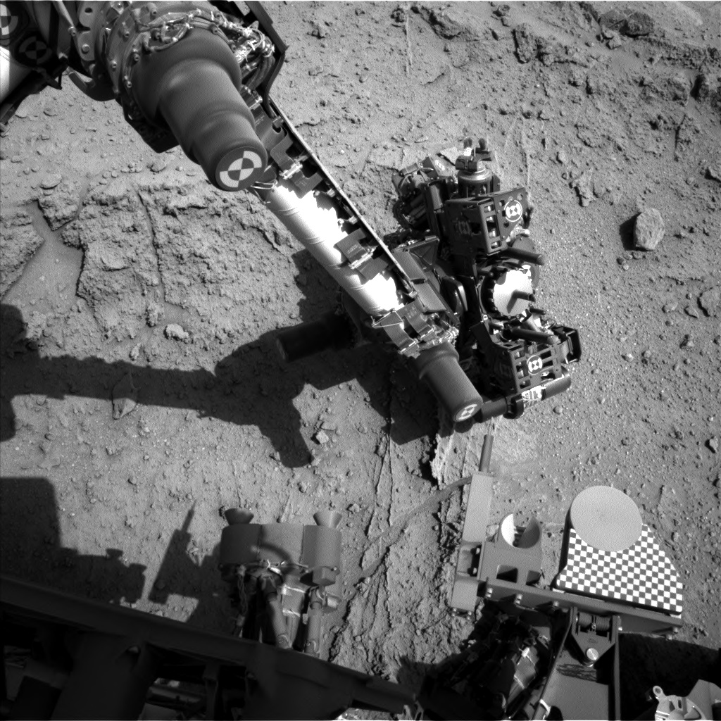 Nasa's Mars rover Curiosity acquired this image using its Left Navigation Camera on Sol 400, at drive 148, site number 16