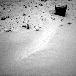 Nasa's Mars rover Curiosity acquired this image using its Left Navigation Camera on Sol 402, at drive 298, site number 16