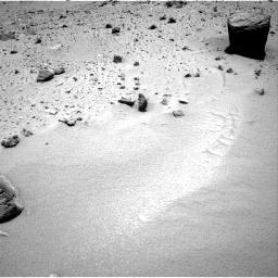 Nasa's Mars rover Curiosity acquired this image using its Right Navigation Camera on Sol 402, at drive 304, site number 16