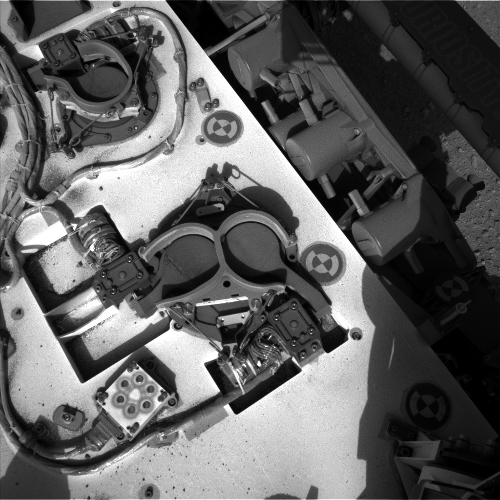 Nasa's Mars rover Curiosity acquired this image using its Left Navigation Camera on Sol 415, at drive 422, site number 18