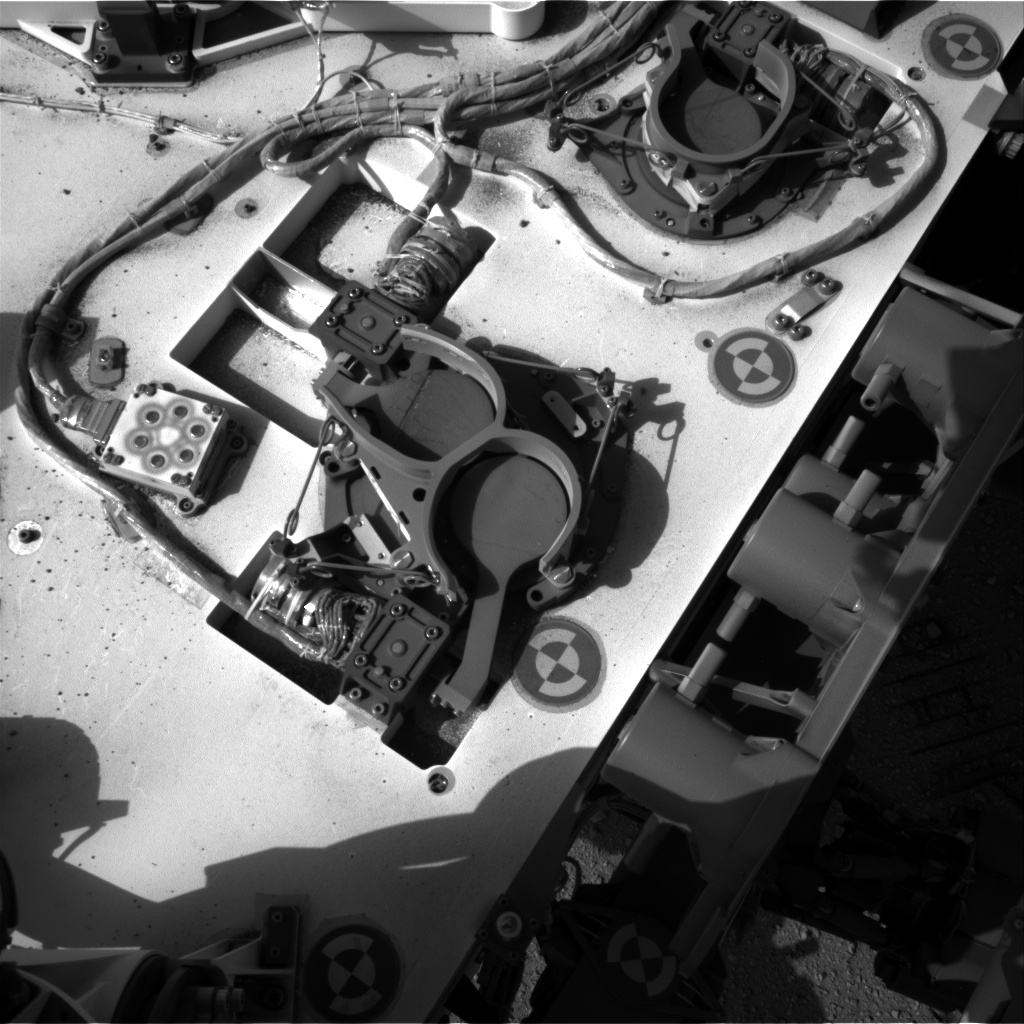 Nasa's Mars rover Curiosity acquired this image using its Right Navigation Camera on Sol 415, at drive 422, site number 18