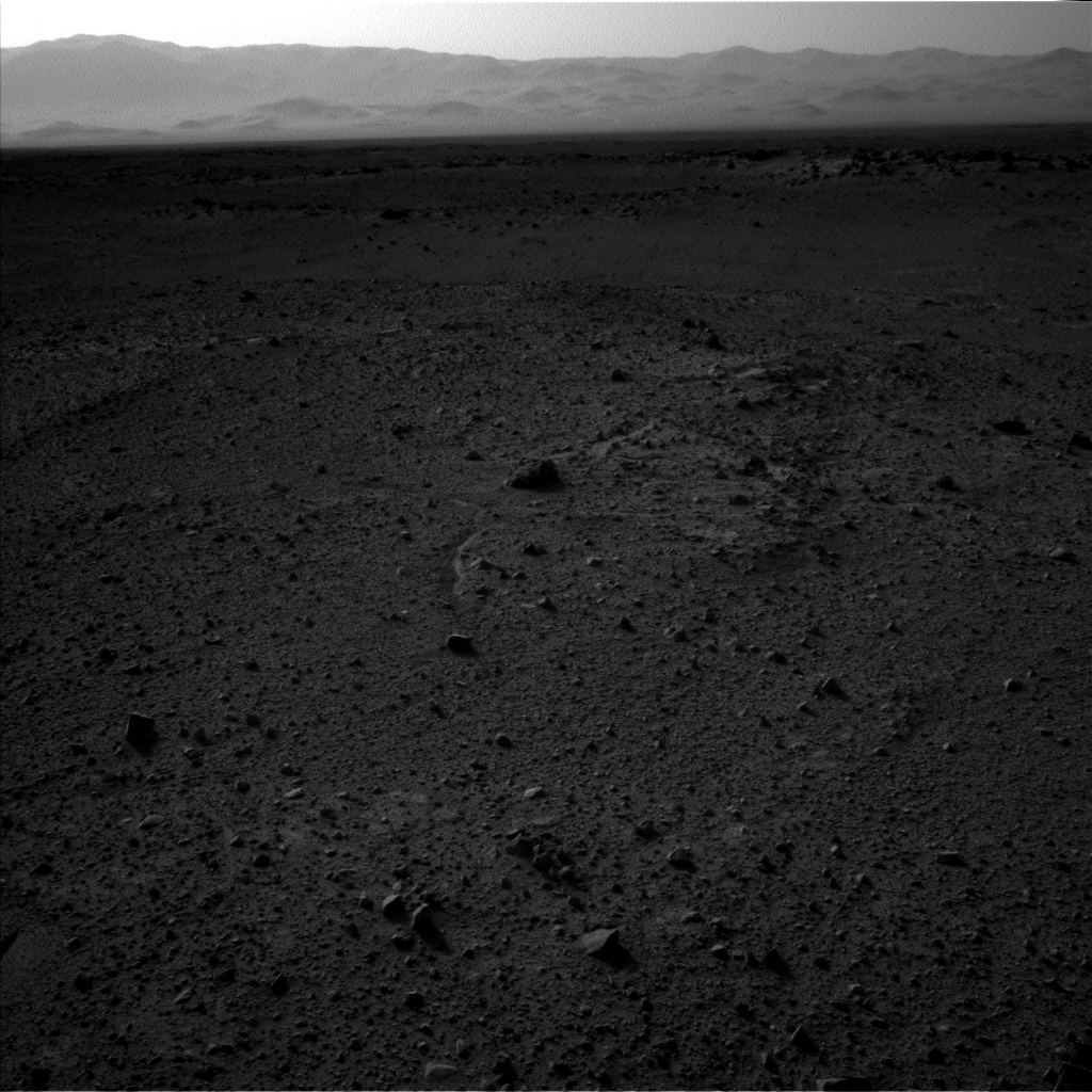 Nasa's Mars rover Curiosity acquired this image using its Left Navigation Camera on Sol 422, at drive 320, site number 19