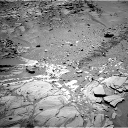 Nasa's Mars rover Curiosity acquired this image using its Left Navigation Camera on Sol 453, at drive 90, site number 22