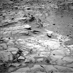 Nasa's Mars rover Curiosity acquired this image using its Left Navigation Camera on Sol 453, at drive 96, site number 22