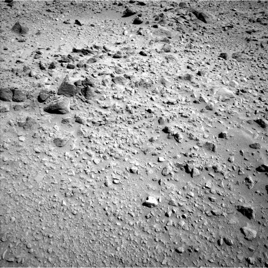 Nasa's Mars rover Curiosity acquired this image using its Left Navigation Camera on Sol 465, at drive 820, site number 23
