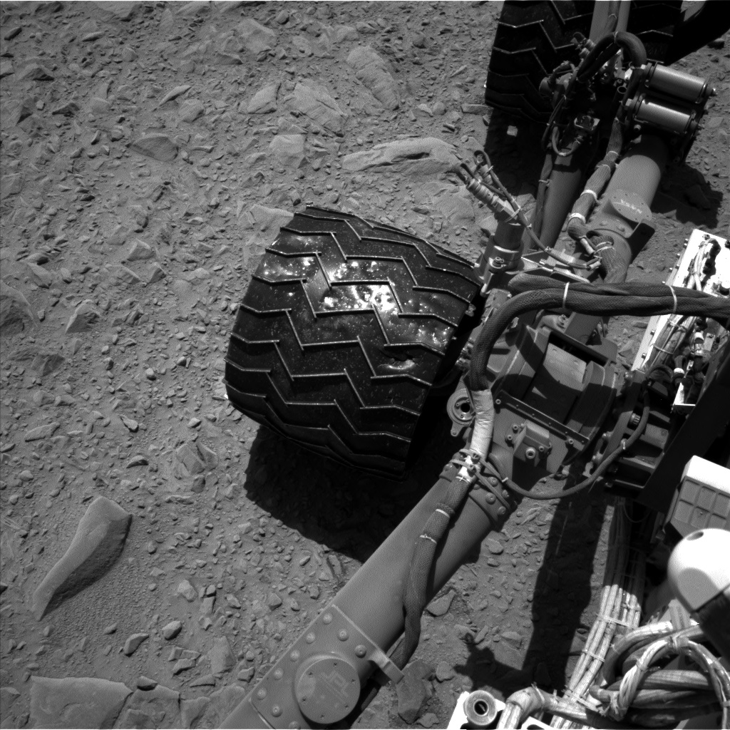 Nasa's Mars rover Curiosity acquired this image using its Left Navigation Camera on Sol 494, at drive 480, site number 24