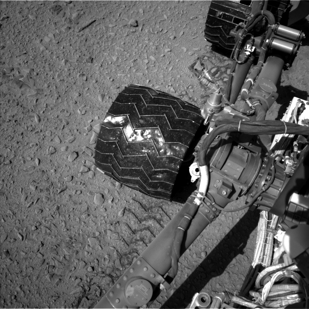 Nasa's Mars rover Curiosity acquired this image using its Left Navigation Camera on Sol 504, at drive 42, site number 25