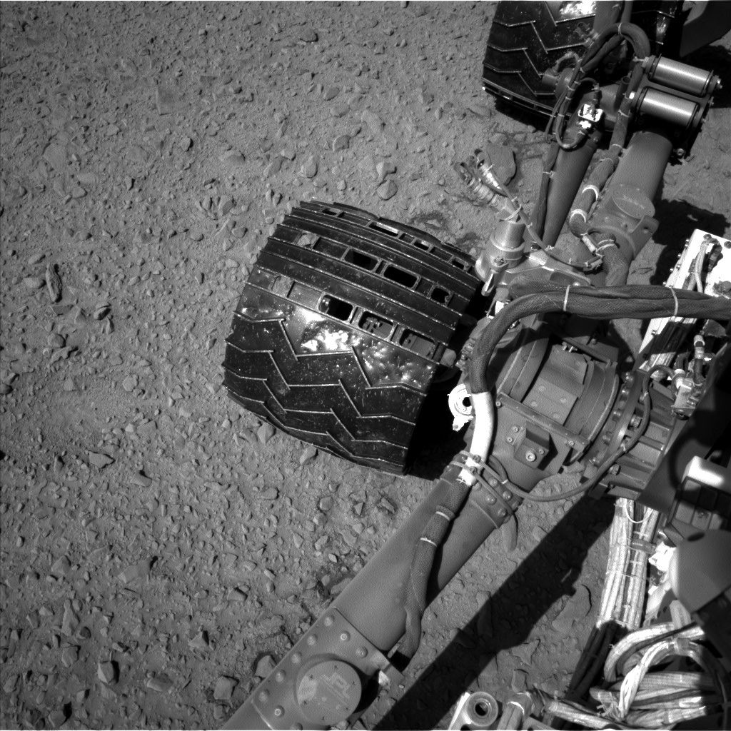 Nasa's Mars rover Curiosity acquired this image using its Left Navigation Camera on Sol 504, at drive 54, site number 25