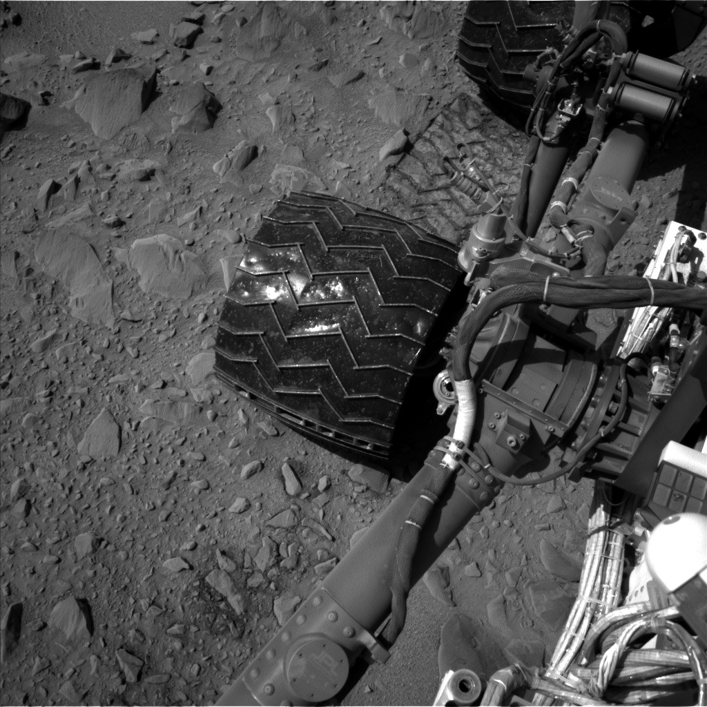 Nasa's Mars rover Curiosity acquired this image using its Left Navigation Camera on Sol 504, at drive 96, site number 25