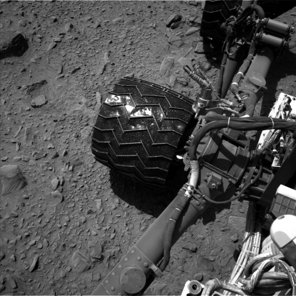 Nasa's Mars rover Curiosity acquired this image using its Left Navigation Camera on Sol 506, at drive 172, site number 25