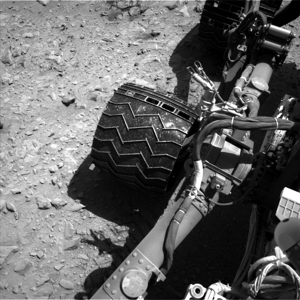 Nasa's Mars rover Curiosity acquired this image using its Left Navigation Camera on Sol 511, at drive 348, site number 25