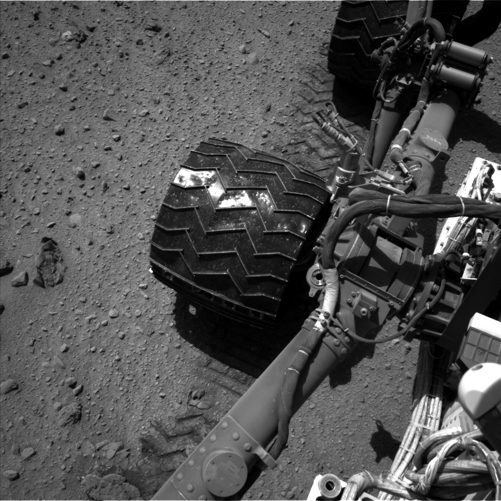 Nasa's Mars rover Curiosity acquired this image using its Left Navigation Camera on Sol 515, at drive 606, site number 25