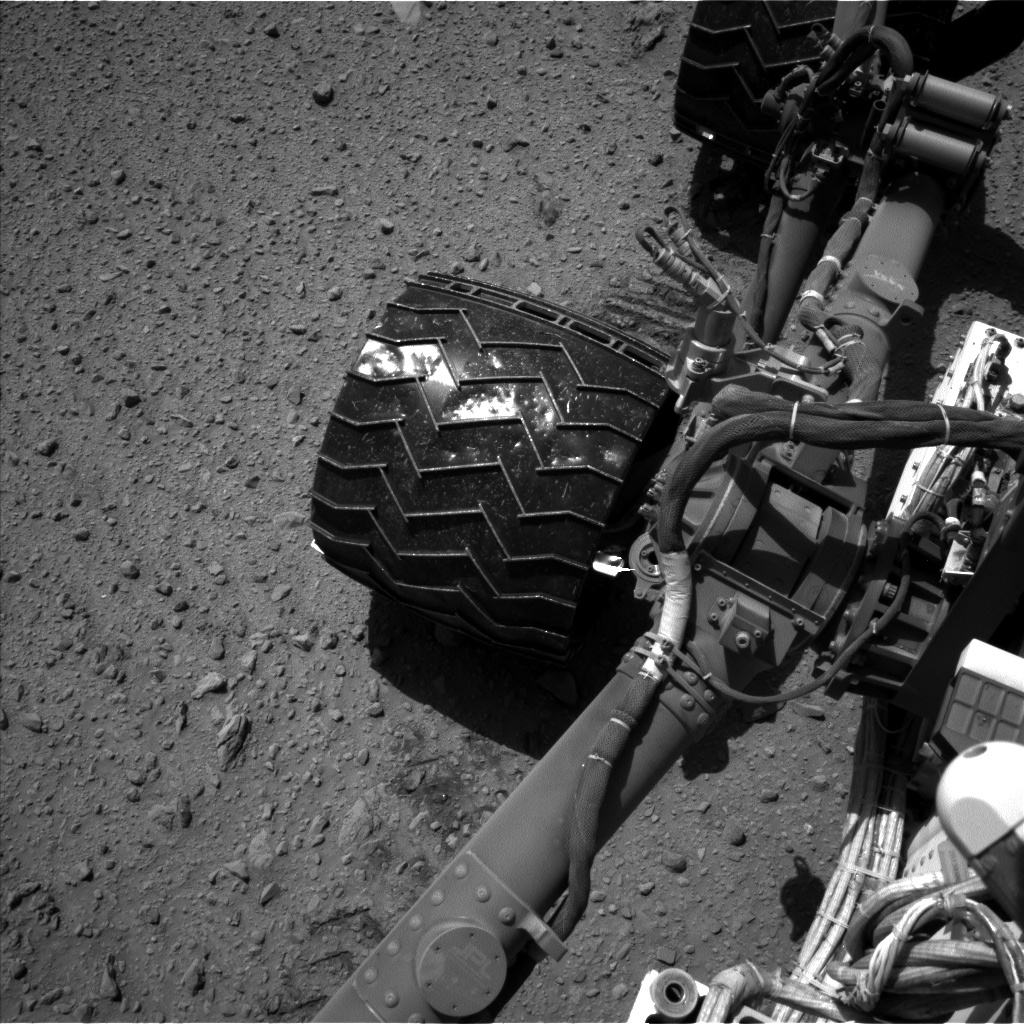 Nasa's Mars rover Curiosity acquired this image using its Left Navigation Camera on Sol 515, at drive 630, site number 25