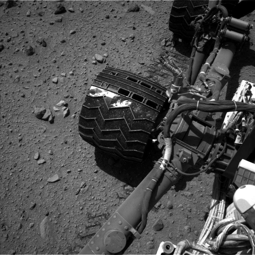 Nasa's Mars rover Curiosity acquired this image using its Left Navigation Camera on Sol 515, at drive 678, site number 25